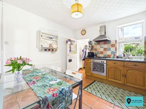 Kitchen/Diner - click for photo gallery